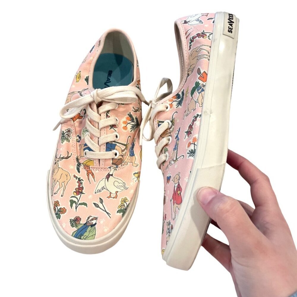 Seavees Peter Rabbit Pink Sneakers Size 7Y